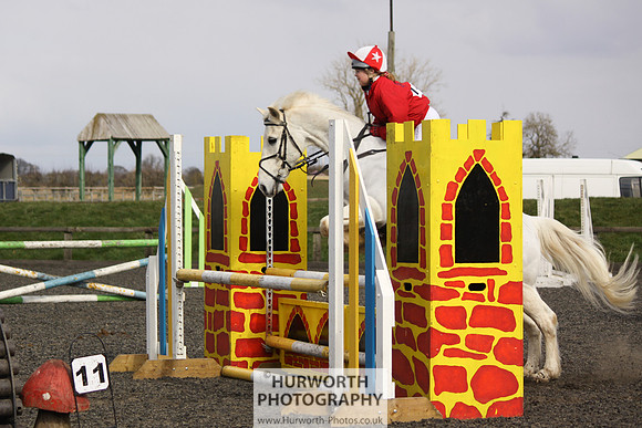 Hurworth Easter ShowCross 143