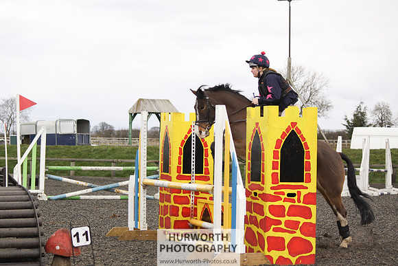 Hurworth Easter ShowCross 004