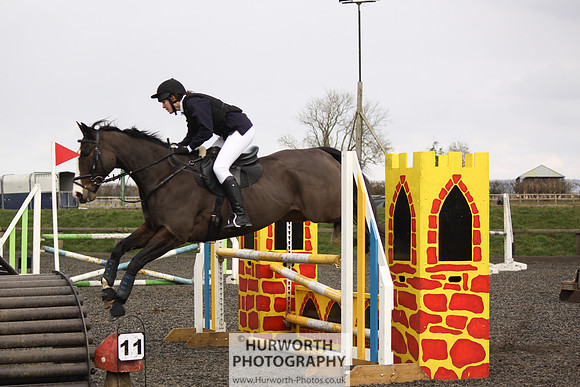 Hurworth Easter ShowCross 092