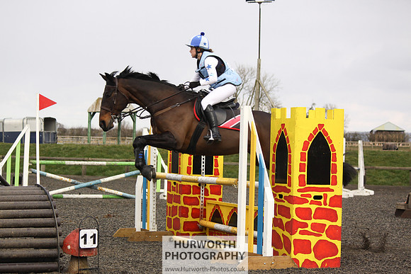 Hurworth Easter ShowCross 102