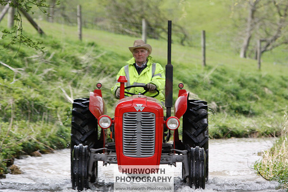 Tractor Rally 200