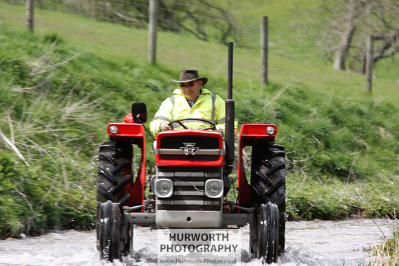 Tractor Rally 210