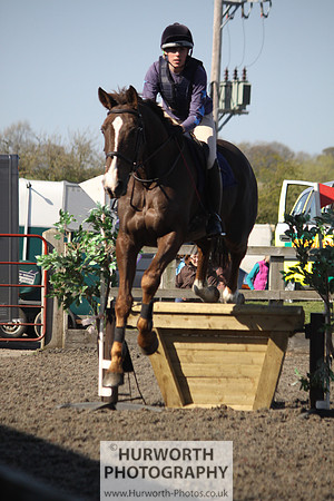 Hurworth Good Friday Show Cross 068