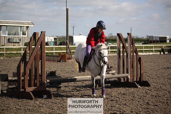 Hurworth Good Friday Show Cross 049