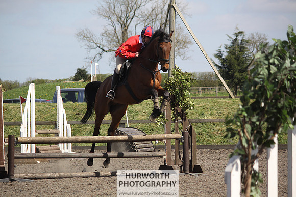 Hurworth Good Friday Show Cross 219