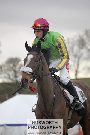 Hurworth Point to Point Maiden Div II 031