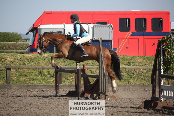 Hurworth Good Friday Show Cross 017