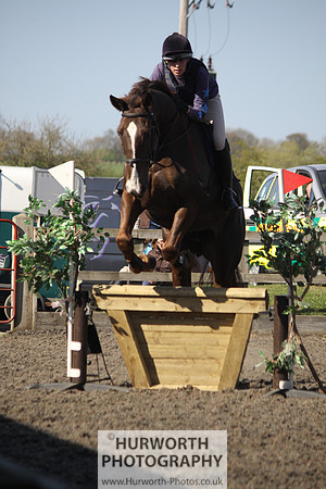 Hurworth Good Friday Show Cross 067