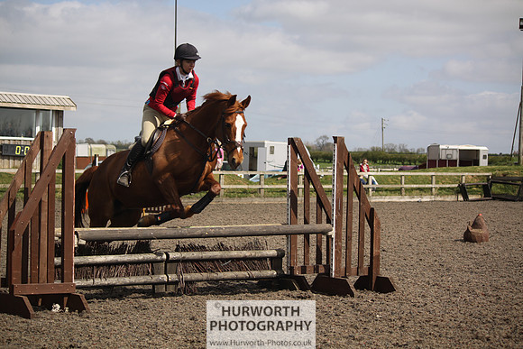 Hurworth Good Friday Show Cross 010