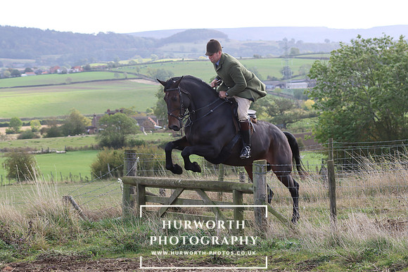 Hurowth Hunt 37