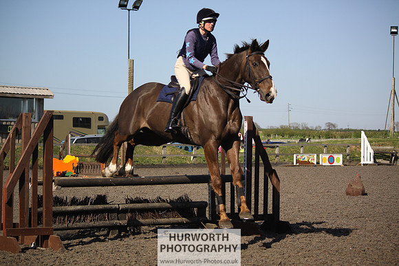 Hurworth Good Friday Show Cross 062