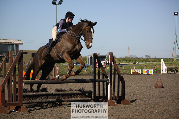 Hurworth Good Friday Show Cross 061