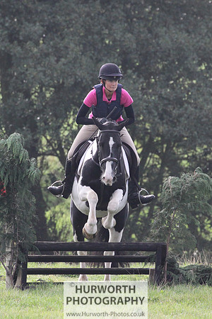 Hurworth Hunt Hedge Hop 040
