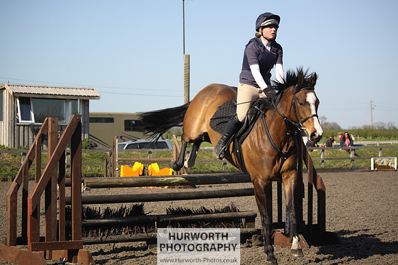 Hurworth Good Friday Show Cross 058