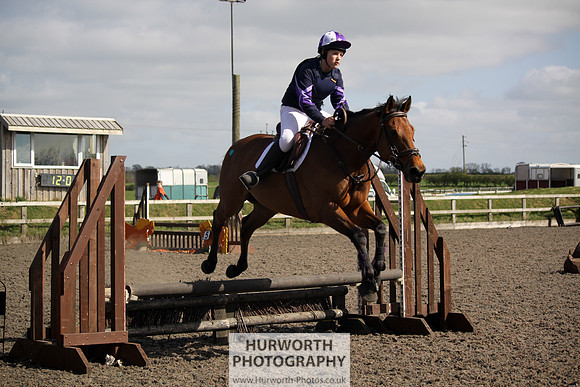 Hurworth Good Friday Show Cross 029