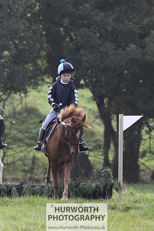 Hurworth Hunt Hedge Hop 035