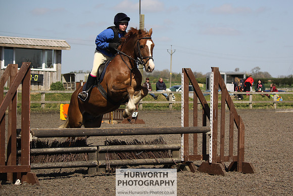 Hurworth Good Friday Show Cross 084
