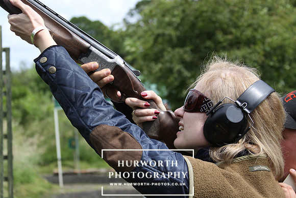 Ladies Shooting 070