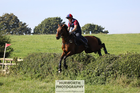 Hurworth Hunt Hedge Hop 442