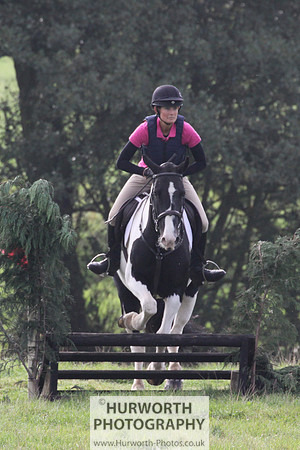 Hurworth Hunt Hedge Hop 039
