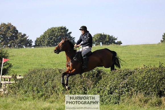 Hurworth Hunt Hedge Hop 436