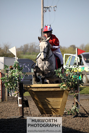 Hurworth Good Friday Show Cross 080