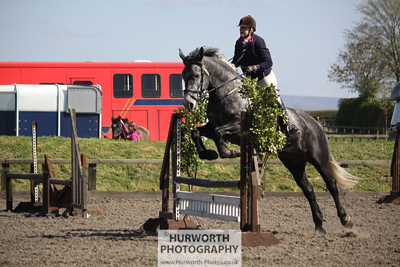 Hurworth Good Friday Show Cross 094