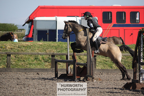 Hurworth Good Friday Show Cross 079