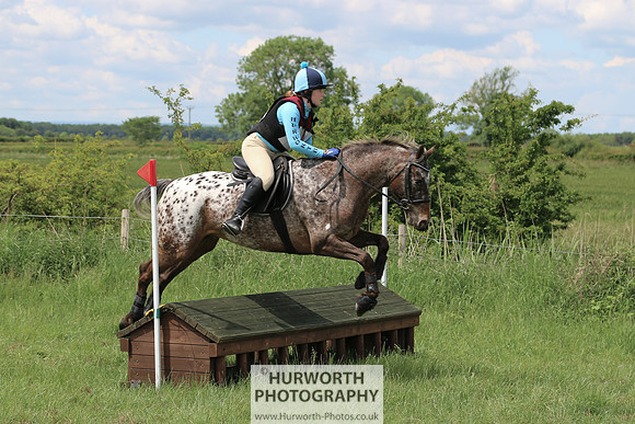 Hurworth Show Cross 150