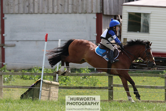 Hurworth Show Cross 153