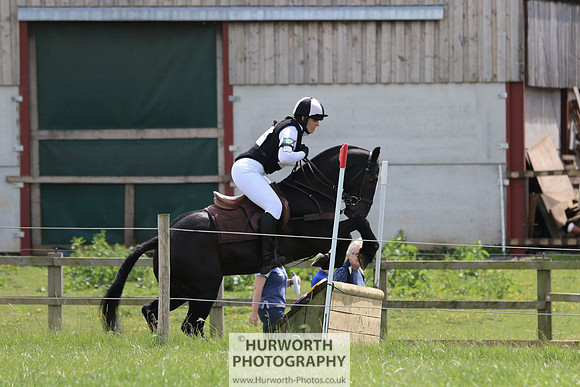 Hurworth Show Cross 185