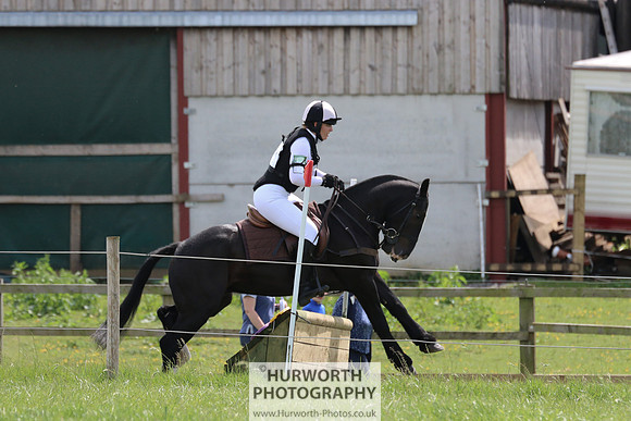 Hurworth Show Cross 187