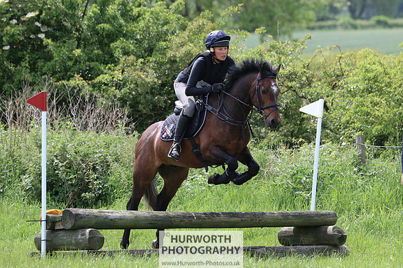 Hurworth Show Cross 250