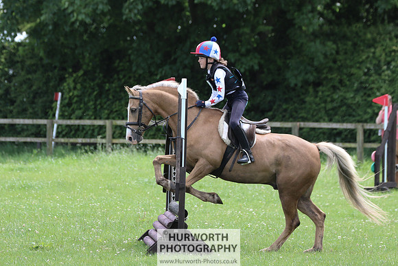 Hurworth Show Cross 142