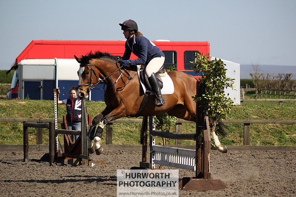 Hurworth Good Friday Show Cross 023