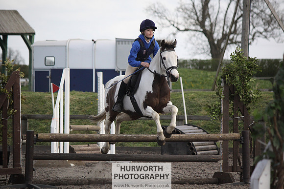 Hurworth Good Friday Show Cross 084