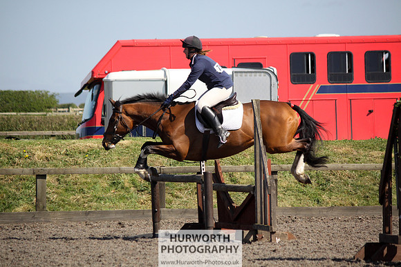 Hurworth Good Friday Show Cross 027