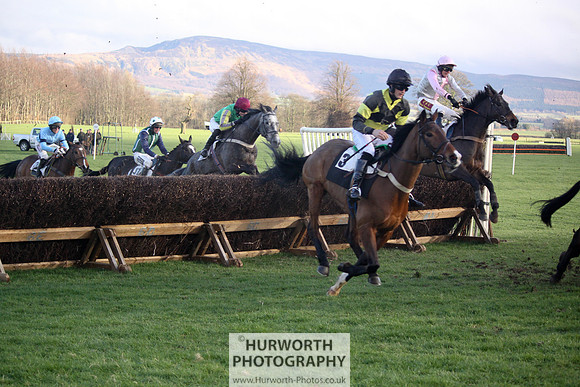 Hurworth Point to Point Maiden Div I 045