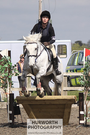 Hurworth Good Friday Show Cross 047