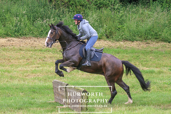 Hurworth Hunt 120