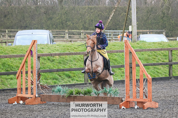 Hurworth ShowCross 180