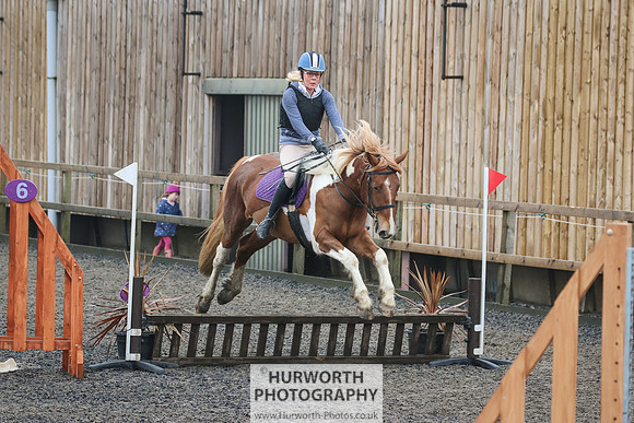Hurworth ShowCross 204