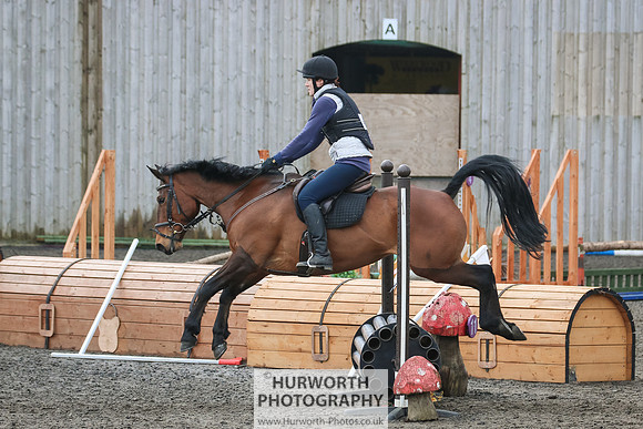 Hurworth ShowCross 110