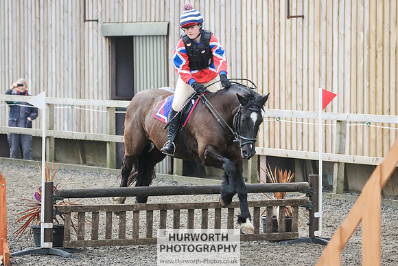 Hurworth ShowCross 125