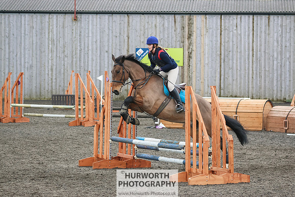 Hurworth ShowCross 180
