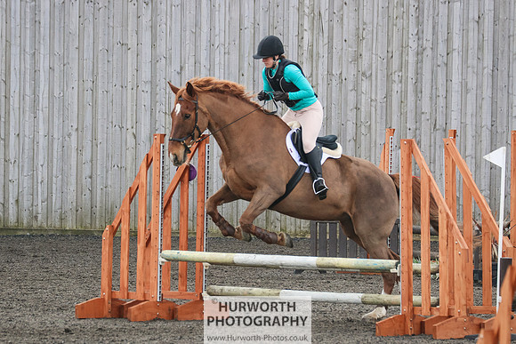 Hurworth ShowCross 200