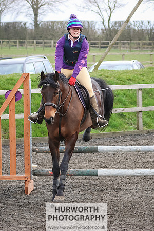 Hurworth ShowCross 260