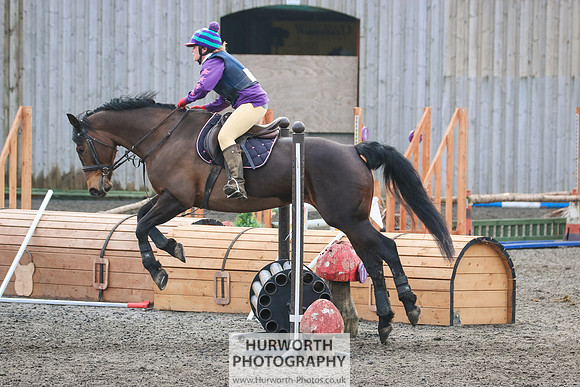 Hurworth ShowCross 265
