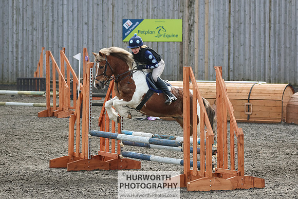 Hurworth ShowCross 275