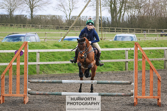 Hurworth ShowCross 303
